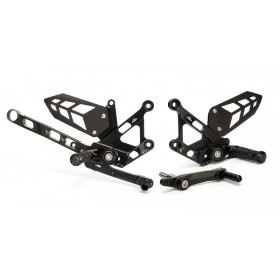 Commandes reculées ajustables GILLES TOOLING MUE2 noir Yamaha MT-10