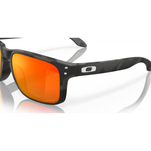 Lunettes de soleil OAKLEY Holbrook™ verres Prizm Ruby