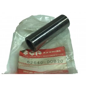 ENTRETOISE 62646-00B20