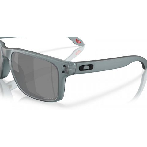 Lunettes de soleil OAKLEY Holbrook Matte Crystal Black - verres Prizm Black Polarized