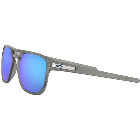 Lunettes de soleil OAKLEY Latch Beta Matte Grey Ink - verres Prizm Sapphire Iridium Polarized