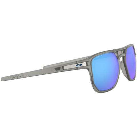 Lunettes de soleil OAKLEY Latch Beta Matte Grey Ink - verres Prizm Sapphire Iridium Polarized