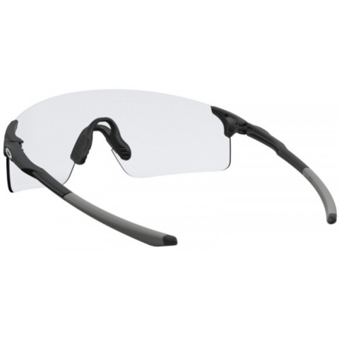 Lunettes de soleil OAKLEY EVZero Blades Matte Black - verres Clear to Black Iridium Photochromic