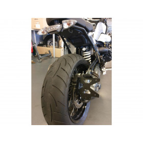 Support de plaque ACCESS DESIGN déporté "ras de roue" noir BMW R Nine T1200