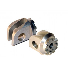 ADAPTATEUR MFW REPOSE-PIED PASSAGER SUZUKI GSF Bandit 1250 SA 07